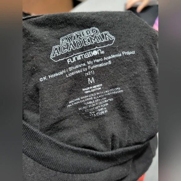 my hero academia himiko toga t shirt - Picture 3 of 4